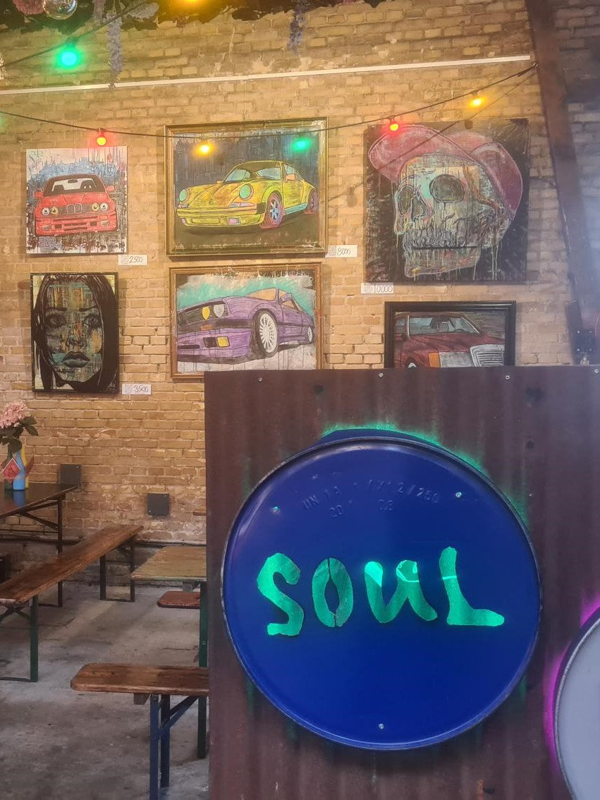 Peder Skous malerier fra Storms Pakhus - nedkørt